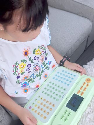 辅导拼音崩溃边缘?快用洪恩拼音学练机 #幼儿启蒙必备