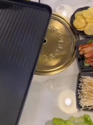 可以一家人聚在一起吃烤肉的超大烤盘!现在联系客服下单在享更多优惠。