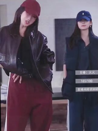 校服裤 这条校服裤闭眼入!穿上两米大长腿 水洗颜色非常特别,而且面料版型顶顶,百搭又实穿!#百搭裤子#减龄穿搭#显瘦裤子#休闲裤#早秋中性风穿搭
