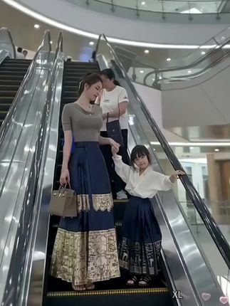 再也不用去理发店染发了,这款单剂花香染,在家就能染发,健康又方便#植物染发