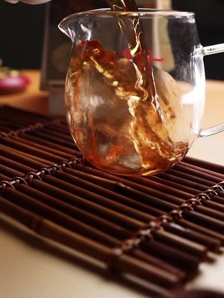 和德元花罐肉桂浓香型肉桂茶,新老茶客都很喜欢,你还不在犹豫什么呢?