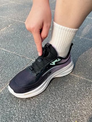 鞋带总松?旋转纽扣一拧就好,出门超利落~# 鞋带神器 #生活好物 #便捷小工具