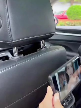 汽车后座椅挂钩