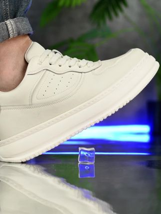 马上高7CM,你知道吗?穿上它,气质提升了不止一点点!