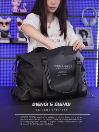 超大容量旅行包,带干湿分离通勤包,面料防水耐刮又耐脏#瑜伽包健身包 #多功能背包#旅行包#健身包男#斜挎包