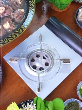 家里没有拿手菜,试试这个羊小腿吧,吃肉喝汤吸骨髓,轻松红烧嘎嘎好吃!
