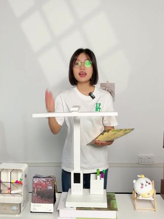 想要买护眼台灯又不知道怎么选的,就选觅照家的,它的灯光柔和不刺眼,还无蓝光无频闪。#护眼灯 #台灯 #护眼爱眼