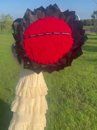 ##玫瑰 #七夕礼物 #玫瑰花 #乌梅子酱 #情人节礼物