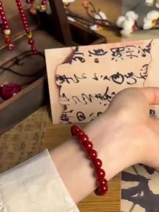 2025年男女款朱砂素圈手串 中国红,吉祥色,手腕上的吉祥如意,送礼收藏两相宜,赶快跟家人朋友安排一串吧