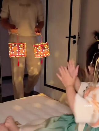 【中秋好物】中秋儿童卡通手提灯笼玉兔灯月兔发光玩具古风手提灯笼