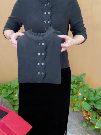 这款妈妈装,穿上洋气显瘦,胖瘦都能穿,显瘦遮肉!