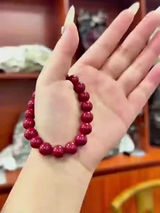 2025年男女款朱砂素圈手串 中国红,吉祥色,手腕上的吉祥如意,送礼收藏两相宜,赶快跟家人朋友安排一串吧