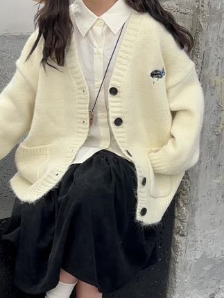 女童针织衫秋冬款2025新款儿童加厚开衫冬装女大童超好看毛衣外套