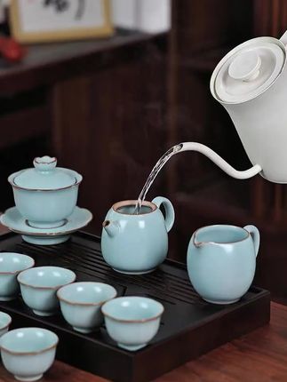 天青汝窑茶具泡茶壶,茶香浓郁,大气上档次,送礼自用都有面子!