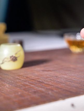 茶农直销,正宗云南刮风寨,今日下单只要这个价!