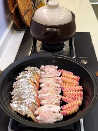 今天做了不辣版的麻辣香锅,味道完全不输外面买的! #今天吃啥 #家常菜 #不辣版麻辣香锅 #做饭日常 #美食