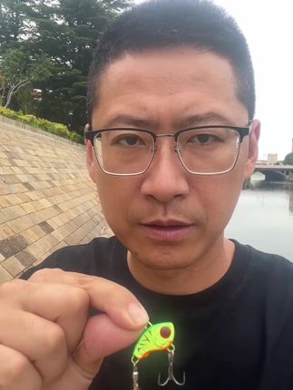 小爆星vib小旋风路亚饵迷你路亚微物超远投淡水翘嘴鲈鱼路亚假饵