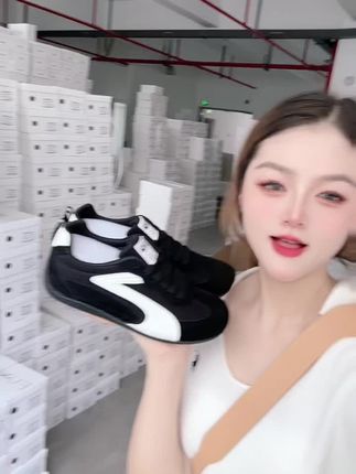 工厂直发,爆款赛车鞋热卖中