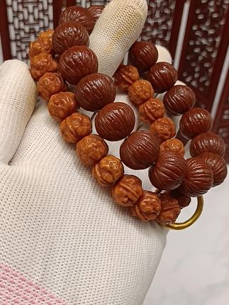 小核桃手串怎么盘红的快?这款上色型固体文玩油别错过,红的快红的颜色正!