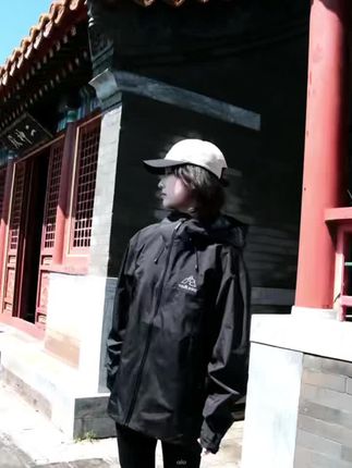 户外运动必备!YOMEGO冲锋衣,防风保暖!