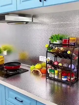 厨房油污难清理?试试这款铝箔贴纸,防油防水耐高温,防油防污!