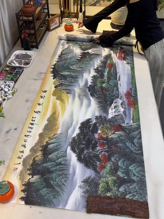老板家里挂什么字画好?手绘山水画,挂在客厅办公室都有面子!