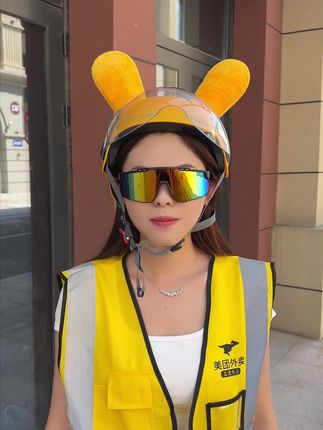 【外卖员救星】防雾护目镜来了!高清镜片看路稳,轻量设计戴一天不累,安全爆单就靠它~