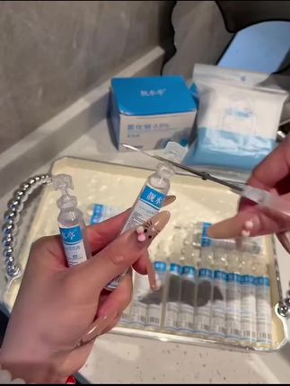 赶紧把生理盐水都换成这种小支装的,不仅出门方便携带,关键是特别卫生!!#生理盐水 #生理盐水湿敷 #生理盐水的用处