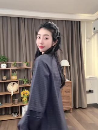 •风里已经有它的味道了 总有新的单品值得拥有 ”