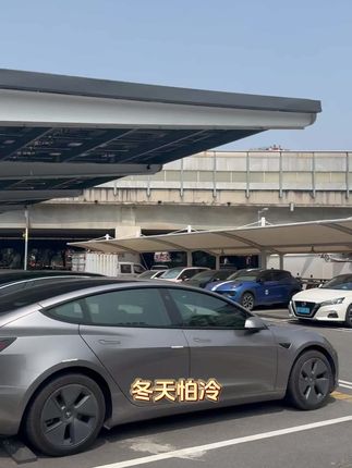 高速充电排长队,新能源车主的福音,新款随车充,超方便!