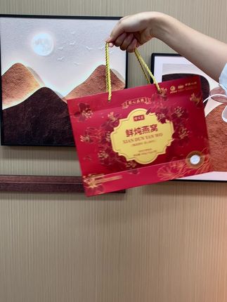 鲜炖即食燕窝礼盒70g*7瓶过年过节燕窝中秋亲人送礼品大包装,送礼盒同款#孕妈妈#适应所有人群