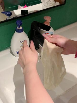 终于让我找到了温和、清洁力在线的专业内衣洗衣液,洗完又香又软~#内衣裤#内衣洗衣液