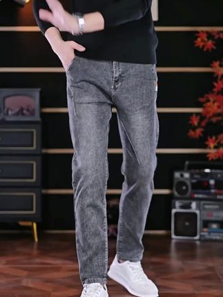 男人过了30,不要穿得像大叔!这款牛仔裤,舒适有型,帅气有型