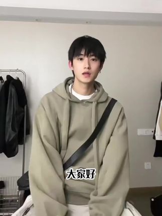秋冬男士韩系美式纯色重磅连帽卫衣男潮牌美式加绒宽松舒适卫衣