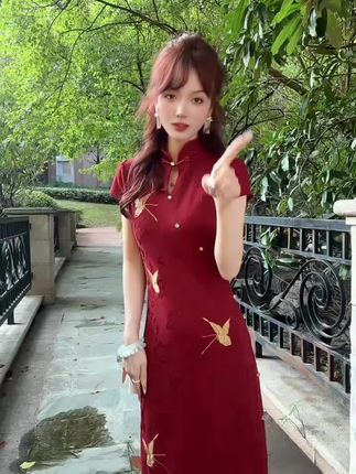 答应我 今年秋冬穿一次旗袍吧