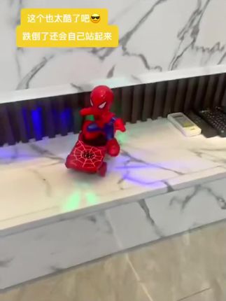 360° 无死角旋转!蜘蛛侠滑板,玩出酷特技