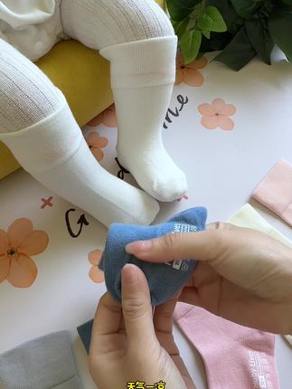 婴儿袜子秋冬新款,宝宝穿上超有范!