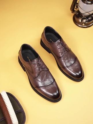 #红蜻蜓 #好鞋推荐 #男鞋推荐 挖到宝!这商务皮鞋出差打包不占地方,开会穿不闷脚,透气又有正式感 C786