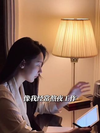 麦吉丽贵妇膏素颜霜,一抹,遮瑕提亮,持久遮瑕!