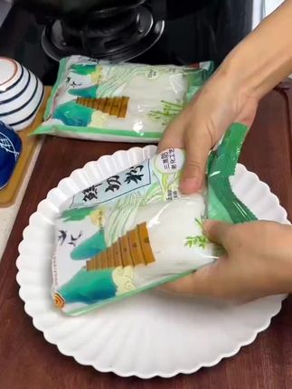 鲜河粉250g*6袋河粉现做鲜切湿河粉炒河粉汤河粉拌粉速食鲜粉