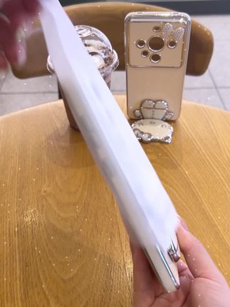 心心念念的能当支架的猫咪镜子订单大视窗手机壳轻薄防摔,一眼爱上啦~