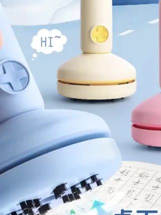 #吸尘器 #多功能吸尘器 #大吸力吸尘器 #手持吸尘器 桌面吸尘器大吸力学生手持电动吸橡皮铅笔屑书桌吸灰尘键盘清洁器