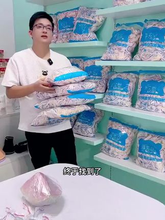 剩菜剩饭多,免撕的#一次性保鲜膜套 使用更方便,pe材质可以直接接触食物#食物保鲜#保鲜膜套