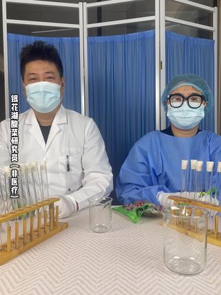 北方的大白酸菜和南方的泡青酸菜,你们猜一下有什么不同#下饭 #酸菜 #泡菜 #胃口好 #老坛酸菜