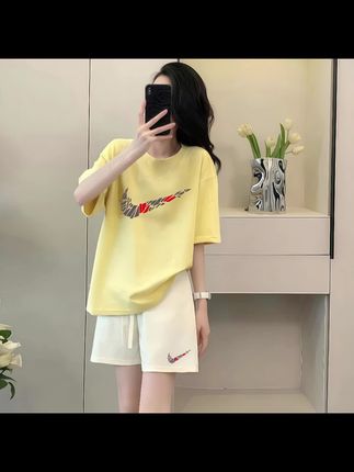 奥特莱斯正品夏季女生休闲套装纯棉短袖T恤短裤搭配两件套轻奢侈
