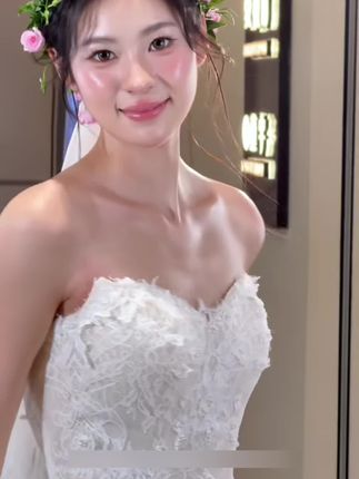 脸和脖子两个色的姐妹快试试这个身体素颜霜吧,清爽不粘腻 还不假白 #冷白皮 #懒人霜
