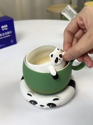 家里长时间不清洁杯子很容易有#茶垢#水垢 来试试这个#泡腾片 #深度清洁 #杀菌