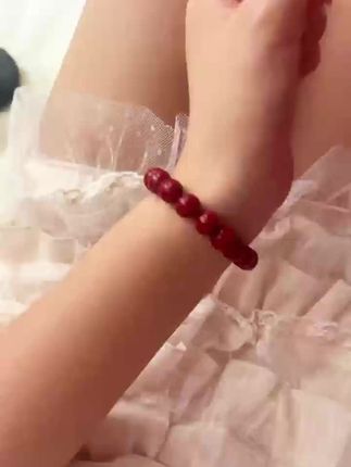 2025蛇年男女款朱砂素圈手串 中国红,吉祥色,手腕上的吉祥如意,送礼收藏两相宜,赶快跟家人朋友安排一串吧