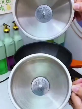 加厚不锈钢漏斗加厚酒漏大口径小口径倒油漏斗家用厨房过滤网漏斗#不锈钢漏斗 #漏斗 #居家好物 #方便又实用