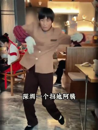 每个孩子的成长过程,都应该有这套漫画版人情世故,实例分析孩子实际问题,给出解决方案正面引导孩子
